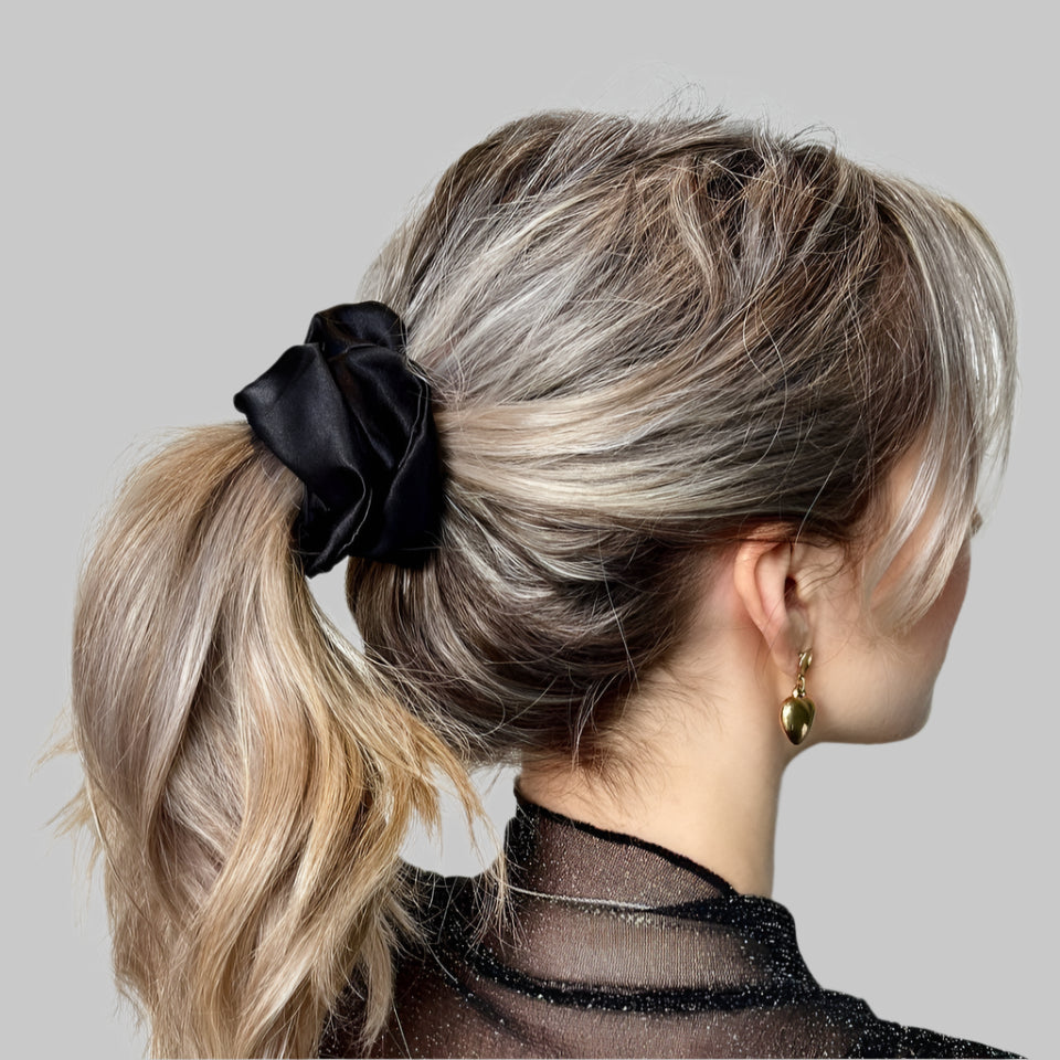 Hair scrunchie