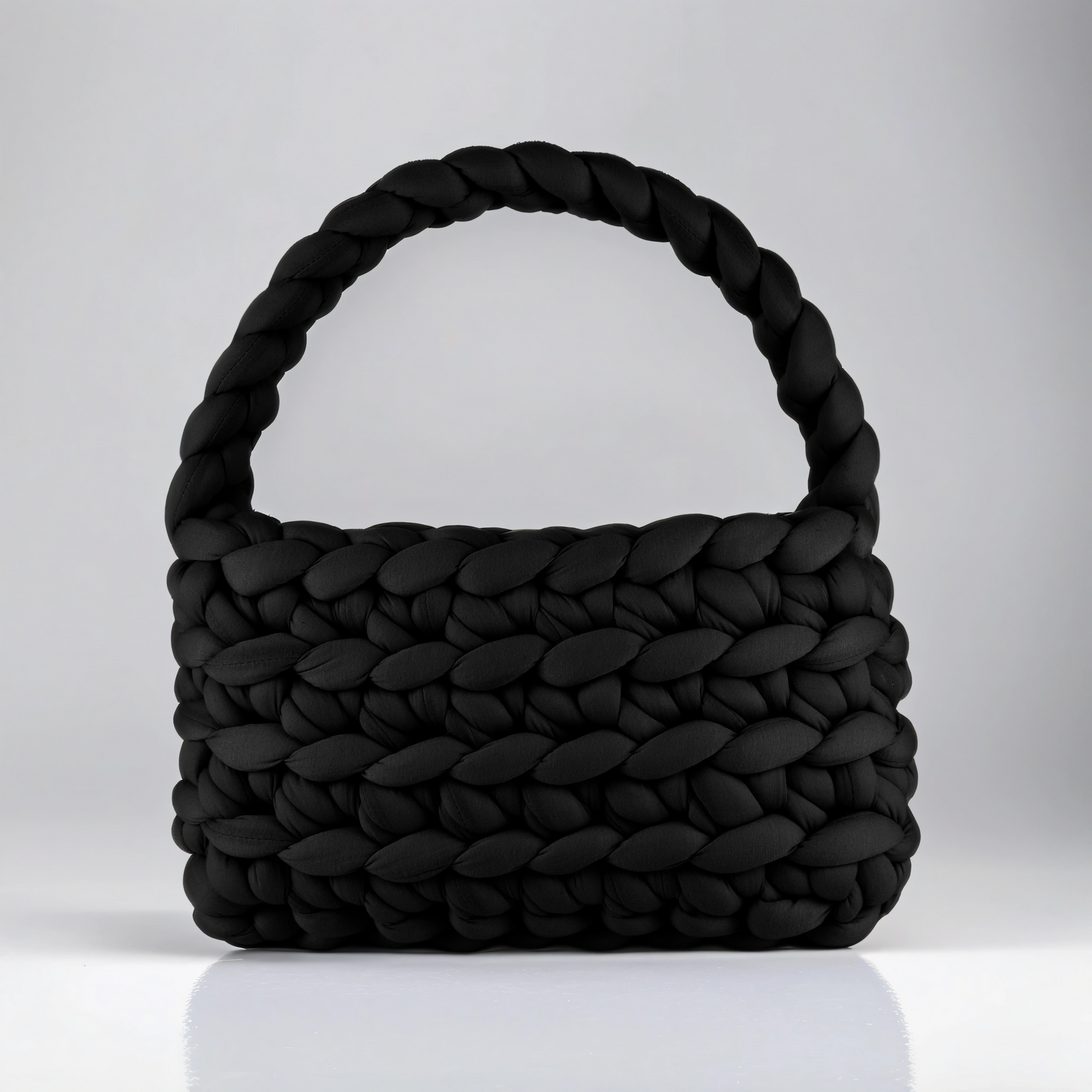 Black color Chunky bag baguette-shaped 