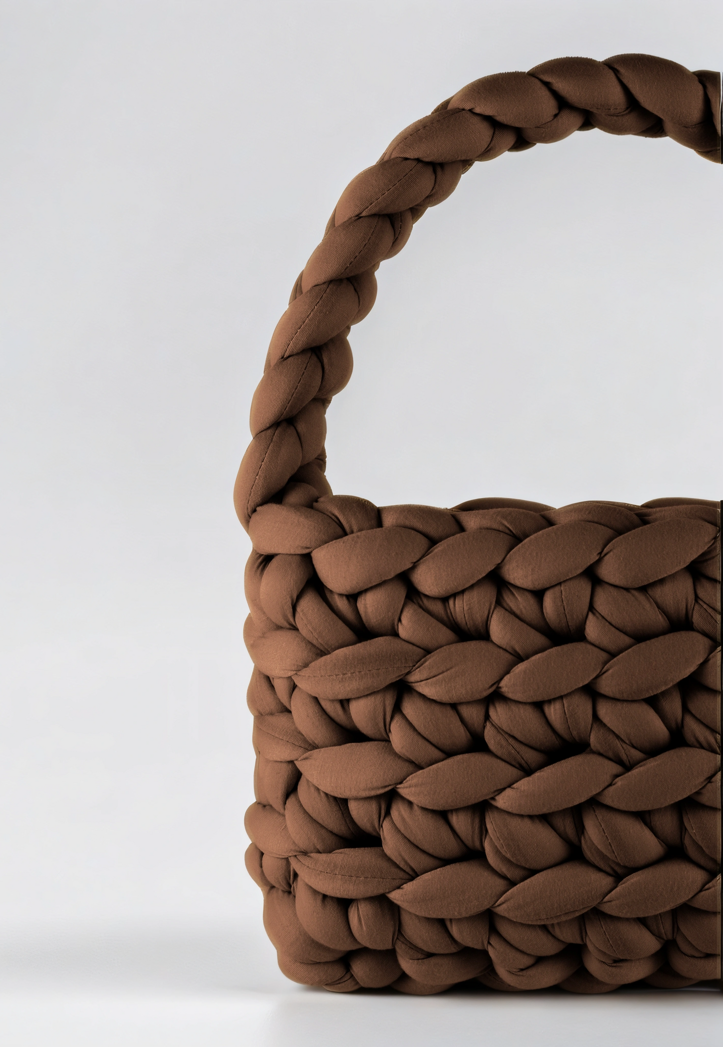 Brown color Chunky bag baguette-shaped closed up half of the bag